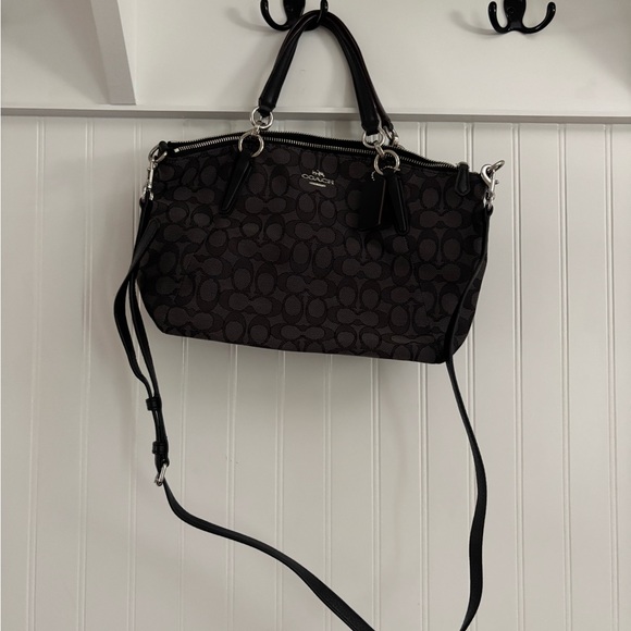 Coach Black Signature Shoulder Bag - Picture 2 of 4